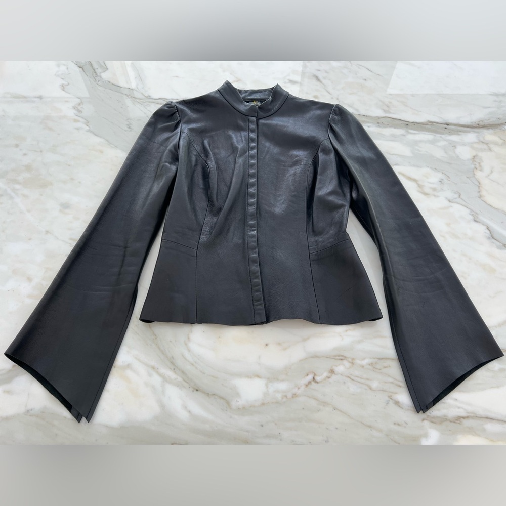TREE BLACK SOFT LIGHTWEIGHT FITTED BUTTON LEATHER JACKET SIZE M